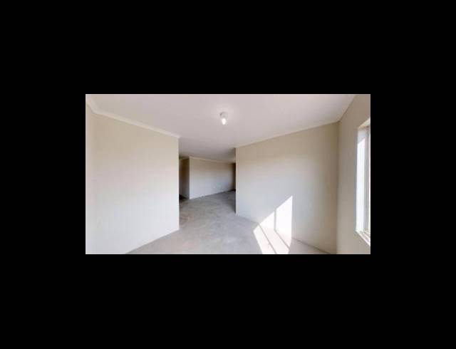 2 BEDROOM HOUSE FOR SALE IN BUHLE PARK